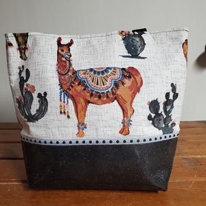Llama tote